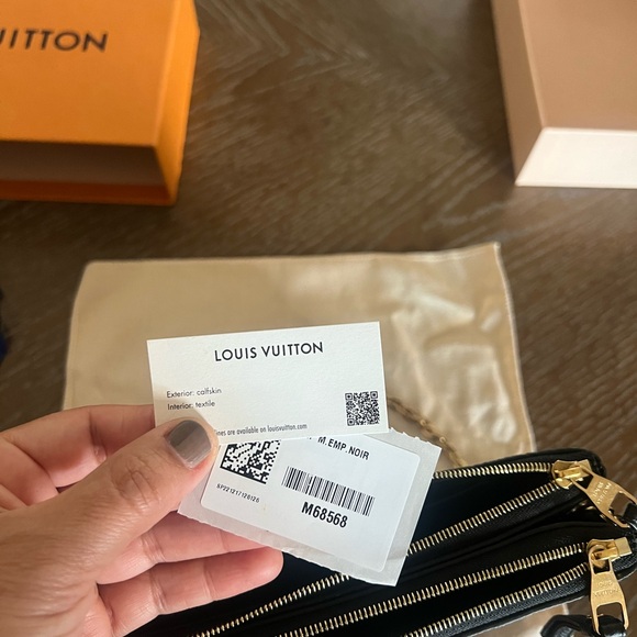 LV Authentic Double Zip Pochette! Purchased in Paris. - Picture 7 of 10